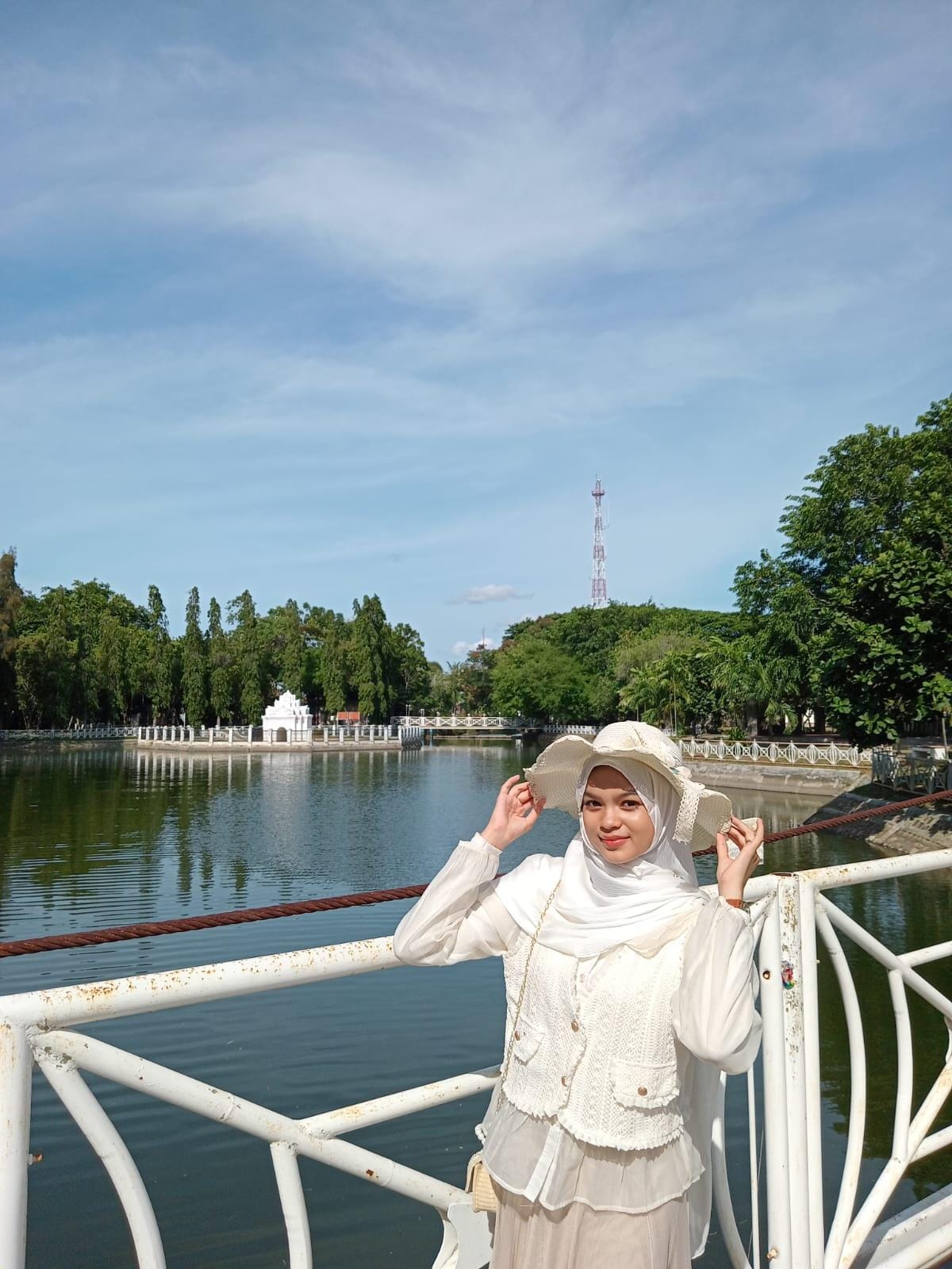 Cut Naila Talitha - Sekertaris II kelas olimpiade(Periode XI-I)